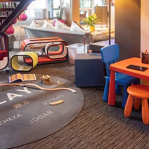 Hotel Novotel Genève Aéroport France, Ferney-Voltaire